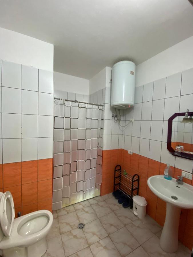 Lovely Studio Apartment Beachfront Durrës Kültér fotó